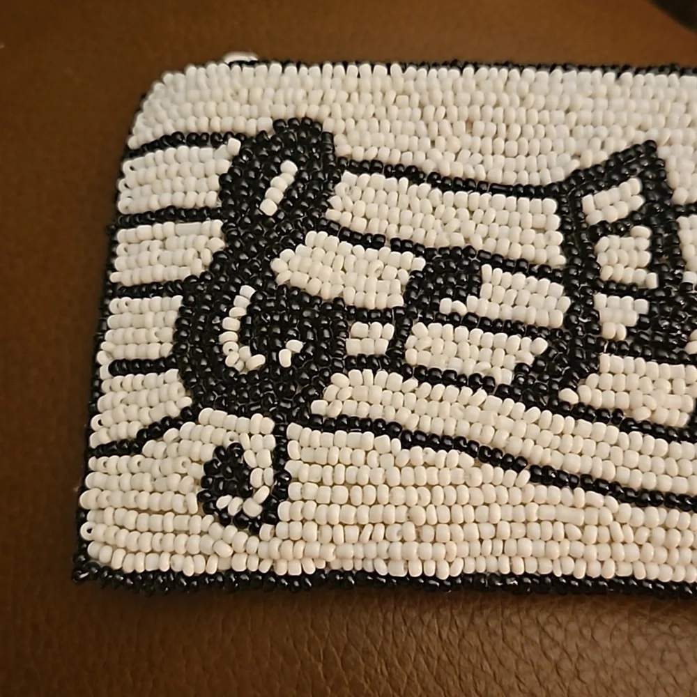 Vintage Heavily Beaded Monochrome Musical Notes Coin Card Junk Wallet